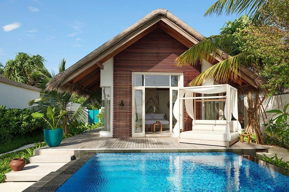 SUNRISE & SUNSET DELUXE BEACH VILLA WITH PRIVATE POOL
